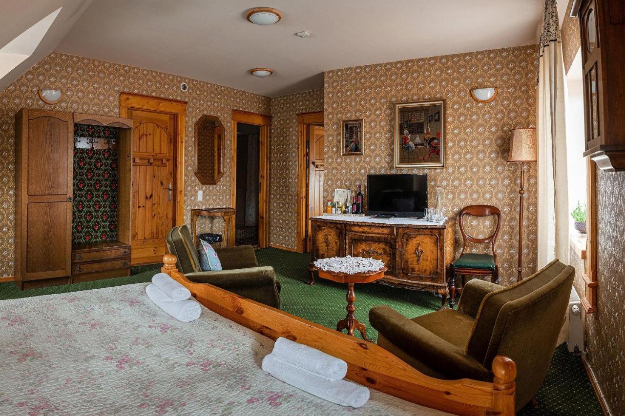 Pakruojis Manor Hotel Miller'S House Kültér fotó
